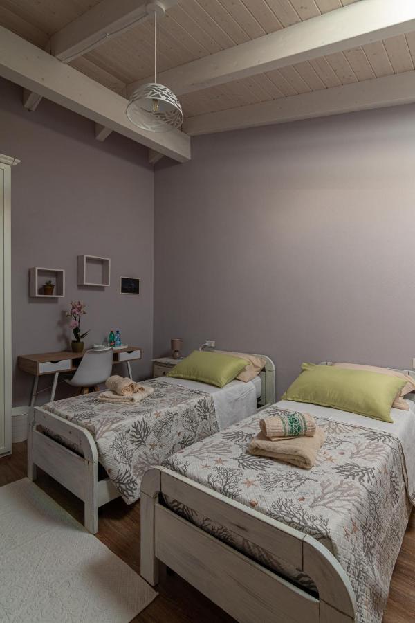 La Vecchia Dimora Bed & Breakfast Marrùbiu Exterior foto