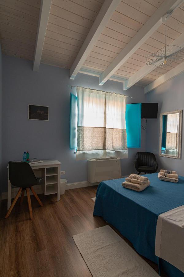 La Vecchia Dimora Bed & Breakfast Marrùbiu Exterior foto